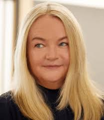 Adrian Beatty's Instagram, Twitter & Facebook