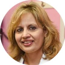 Afshan Ashfaq's Instagram, Twitter & Facebook