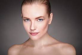 Bella by Ariel Cohen