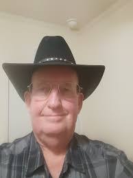 Matthew Chamberlin's Instagram, Twitter & Facebook