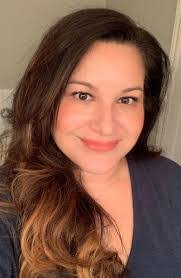 Kendra Dick's Instagram, Twitter & Facebook