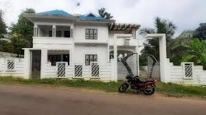 This double storey intermediate house is near tabuan jaya commercial centre and walking distance to lodge international school. 4 Bhk Double Storey House For Sale Near Karette Venjaramoodu