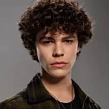 Jake Wheeler (played by Zackary Arthur) outfits