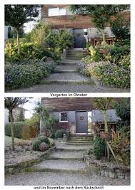 Herbst Staudenbeete Einwintern Garten Mulchen Hacksel Mulch Laub Gemusegarten Stroh Cottage Garten Mulchen Garten Hochbeet
