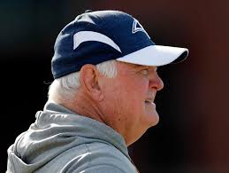 McClain: Why Wade Phillips favors the Rams. It's not because his son is