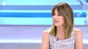 El equipo de maquillaje de 'El programa de verano' sale al rescate de Ana Terradillos: «Menos mal»