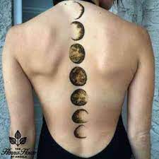 30 Minimalist Moon Phase Tattoo Ideas For Your Next Ink Moon Phases Tattoo Tattoos Moon Henna