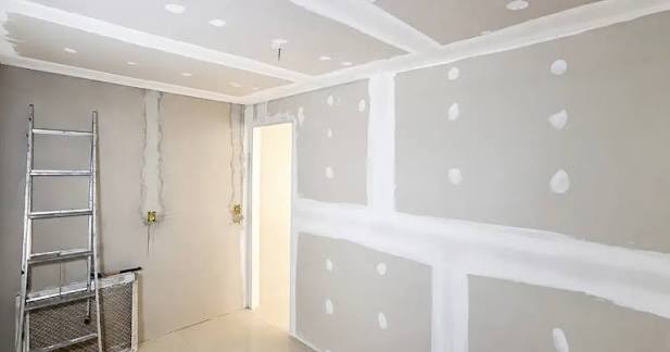 Comparativo de reforma residencial utilizando parede de drywall em Neves