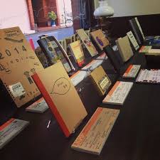 入るだけで心が踊る おしゃれな東京都内の 文房具屋さん 7選 retrip 文房具屋さん 都内 文房具屋