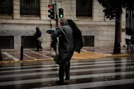 «κόβονται» θέσεις από αθήνα και θεσσαλονίκη για να ενισχυθούν τα περιφερειακά ιδρύματα. Nea Problepsh Kairoy Apo To Meteo Kataigides Ayrio Kai Sthn A8hna Synexizetai O Astatos Kairos