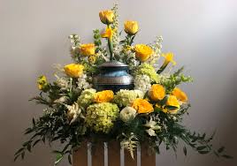 Flowers have been used to celebrate life for centuries and it is still a vibrant. Funeral Flower Arrangements For Urns