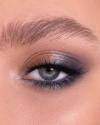 Teni Fentybeauty Moroccan Spice Eyeshadow Palette Sparkl Artistcouture Nebula Purple And Blue Duo Chrome Eye Makeup Skin Makeup Glitter Halloween Makeup