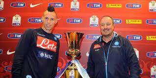 Da mexicanske hirving lozano sidste sommer skiftede til napoli. Hamsik Criticises Benitez S Napoli Tactics