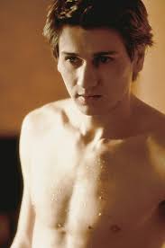 Eine Affaire zu dritt: Amazon.co.uk: Barnier, Luc, Fontaine, Anne, Taurand,  Gilles, Carcassonne, Philippe, Sarde, Alain, Champetier, Caroline,  Miou-Miou, Berling, Charles, Merhar, Stanislas, Seigner, Mathilde, Meister,  Nanou, Pflieger, Noé, Bompoil ...