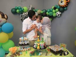Perkhidmatan mengambil gambar perkahwinan.pernikahan.persandingan.pertunangan.majlis hari lahir.majlis keramaian atau lain2 majlis disekitar johor.member of sukakahwin.blogspot.com. Happy Birthday Ammar Yahya Azie Kitchen