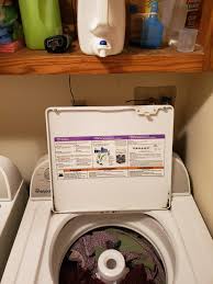 It does though, and the same is true for washing machines. Open The Washer Lid Slide The Container To The Edge Of The Shelf Press The Bubble To Dispense Laundry Soap No More Soapy Cup Mess Lifehacks