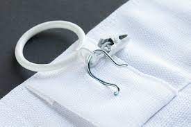 4 Tricks To Use When Hanging Drapes And Curtains Curtains And Draperies Hanging Curtains Hanging Drapes