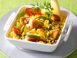 Riz Au Poulet Et Au Safran Recettes Recette Riz Au Poulet Recette Riz Recette Riz Poulet