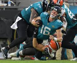 1 overall pick praised tebow's leadership and revealed that he was a big tebow fan during his. Ariqfuowvinlmm
