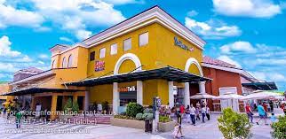 Evia lifestyle center, las pinas: Evia Lifestyle Center