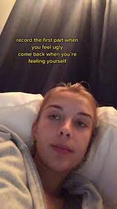 Brooke Rausch's Instagram, Twitter & Facebook