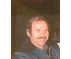 Paul Bart's Instagram, Twitter & Facebook