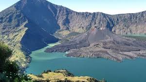 Lihat pemandangan alam indonesia terindah di 20 destinasi ini! 10 Pemandangan Alam Indonesia Yang Bikin Mata Berhenti Berkedip Lifestyle Liputan6 Com