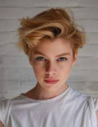 15 Idees De Coupes Courtes Faciles A Vivre En 2020 Cheveux Courts Coiffure Courte Cheveux Courts Fille