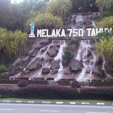 Tidak usah bingung mencari air terjun di malang, karena kami akan mengulas secara singkat air terjun yang ada di malang. Air Terjun Bukit Sebukor Military Base In Melaka