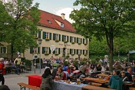 Osterwaldgarten münchen, kiosk fräulein müller. Aumeister Biergarten Restaurant Im Englischen Garten