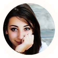 Stephanie Bunnell's Instagram, Twitter & Facebook