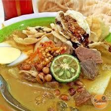 Berdiri sejak 1966, menu lontong kari tempat ini terbilang salah satu yang legendaris di bandung. Lontong Kari Kebon Karet Bandung Ide Makanan Makanan Kari