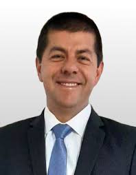 Docentes y personal de apoyo