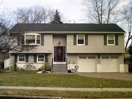 Idyllic West Side Waldwick Nj Houses For Sale Ranch House Exterior Exterior House Remodel Ranch House Remodel