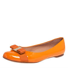 Salvatore Ferragamo Orange Patent Leather Vara Bow Ballet Flats Size 40 Salvatore Ferragamo Tlc