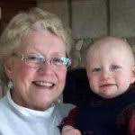 Karen Riser's Instagram, Twitter & Facebook