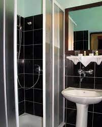 Set in the center of targu mures, 656 feet from the medieval citadel and close to several health clinics, pensiunea ana maria offers free wifi and free private parking. Pensiunea Ana Maria Gastezimmer Targu Mures