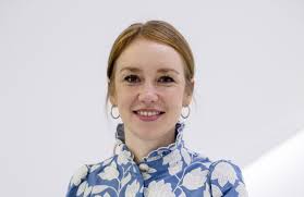 Ansprechpartner:innen