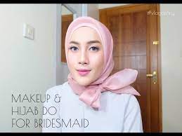 Tutorial hijab wisuda kali ini saya menggunakan inner ninja glitter by savanna mecca. Makeup Hijab Do For Bridesmaid Ashryrrabani Youtube