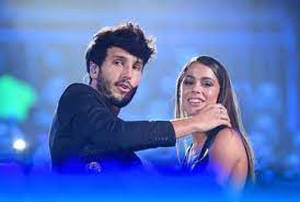 Y como donde hubo fuego, cenizas quedan, los rumores de reconciliación estallaron cuando los fans de la. Who Is Sebastian Yatra Dating Sebastian Yatra Girlfriend Wife