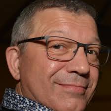 10 FICHES D'IDENTITÉ PLUS TARD… Chose promise, chose due : voici tout de  suite une série de petites fiches d'identité vous donnant un aperçu des  profils de chacun des 10 adhérents CFE-CGC