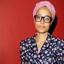 Leslie Marrero (lamujerdecente)