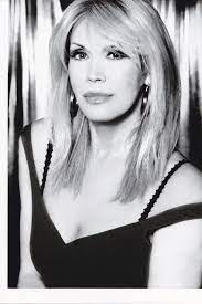 Скачай amanda lear queen of chinatown (with love 2008) и amanda lear blood and honey (i am a photograph 1977). Pin On Amanda Lear