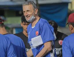 Jun 03, 2021 · meski terancam tak bisa bermain di liga 1, psm tetap melakukan persiapan. Jelang Kick Off Liga 1 2021 2022 Pelatih Psm Makassar Umbar Kepercayaan Diri Topskor Id