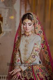 Latest 2021 Wedding Function Dress Design Ideas Wedding And Party Wear Guest Outfit Id In 2021 Bridal Dresses Pakistan Pakistani Bridal Dresses Pakistani Bridal Wear