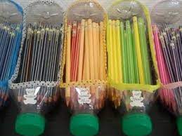 Selain untuk pensil, anak sekolah bisa memasukan perlengkapan lain seperti penghapus, pulpen, gunting, stabilo, dan peralatan tulis lainnya. Cara Membuat Tempat Pensil Dari Botol Bekas Air Mineral Yang Mudah Tapi Tetap Terlihat Unik Diadona Id