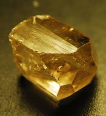 Gold Or Yellow Topaz Raw Google Search Minerals And Gemstones Stones And Crystals Crystals