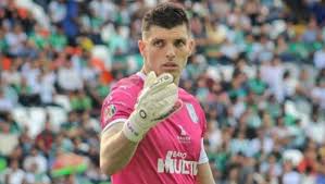 Tiago volpi (figueirense) is shown the yellow card. Sao Paulo Esta Proximo De Contratar Goleiro Tiago Volpi Diz Jornal Esportes Estadao