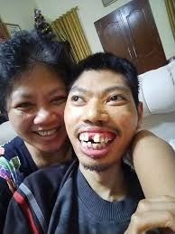 Even in time of trouble smile #mama #EJR