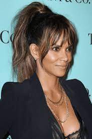 You Ve Seen Use Talk Inspo For Blunt Bangs Curly Bangs And Wispy Bangs But How Do Yo Hairstyles With Bangs Halle Berry Hairstyles Ponytail Hairstyles Easy